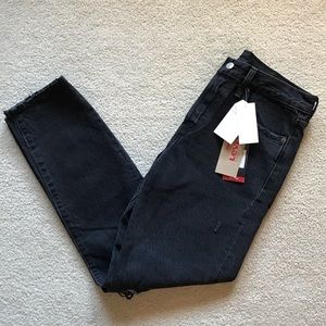 Levi’s Wedgie Fit Jeans